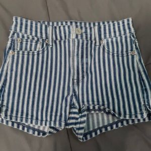 american eagle shorts